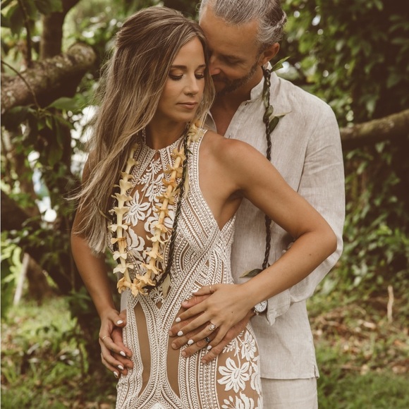 Rue De Seine East Gown US Size 6 - Picture 13 of 14